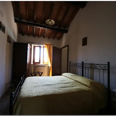 In Cortona/toskana 30389 * كورتونا